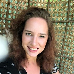 Meet your Posher, Saundra